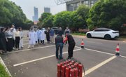 校医院开展消防应急演练 筑牢校园安全防线